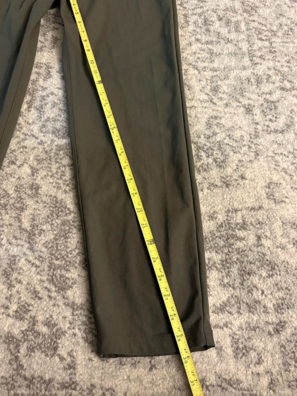 Women’s Small Lululemon Olive Green Trouser Pants - Picture 5 of 7